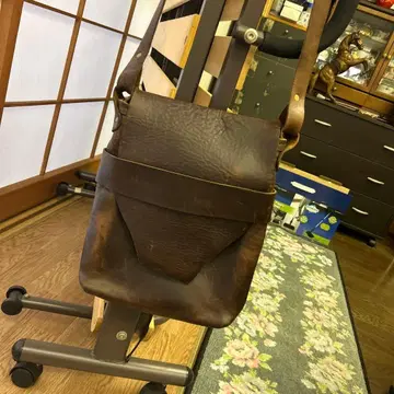 페르난도 가죽 켈리 숄더백