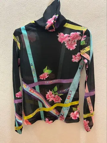 새상품급 LEONARD 꽃무늬 사이즈 40(L) 파워넷