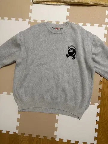 그레이 당구 로고 자수 빅 니트