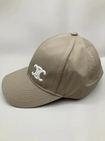 베이지 자수 로고 캡dde