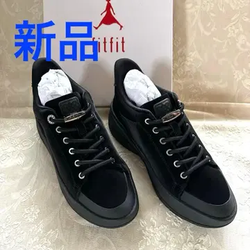 [새상품] 핏핏 핸즈프리 스니커즈 블랙