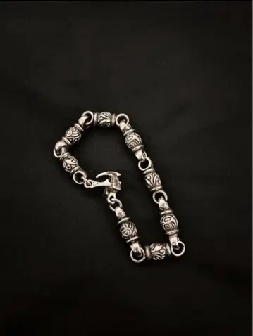 실버 장식 팔찌