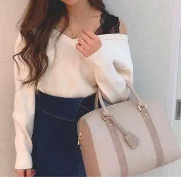 RIP SERVICE 숄더 레이어드 니트 레이스 오프숄 화이트