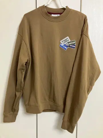 LACOSTE 브라운 크루넥 트레이닝복