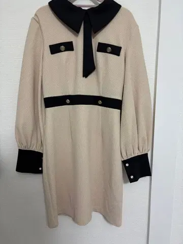 Belsia 베이지 블랙 원피스 L 사이즈