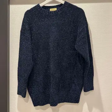 라메 니트 네이비 미사용에 가까움