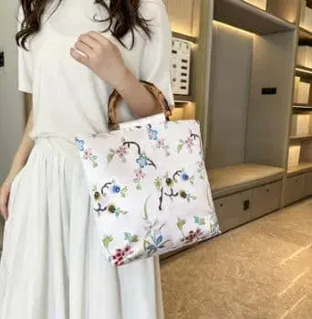 꽃무늬 자수 토트백