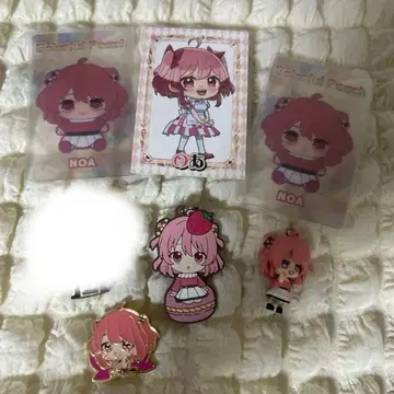 컬러풀 피치 굿즈