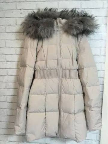 GYDA 허리 마크 다운 자켓