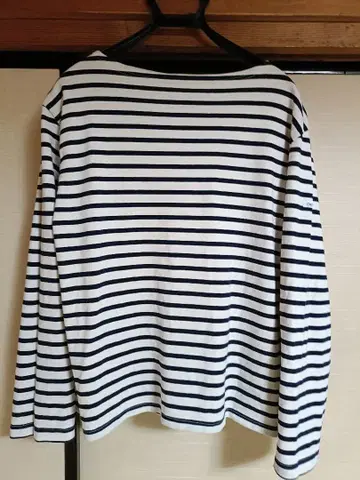 Orcival 스트라이프 긴팔 T셔츠