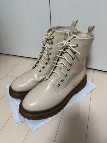 니코앤드 오리지널 레이스업 부츠 숏부츠 아이보리 배송비 포함