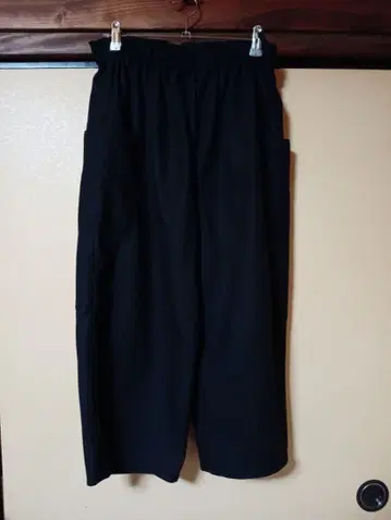 핸드메이드 하프 린넨 코쿤 팬츠 블랙