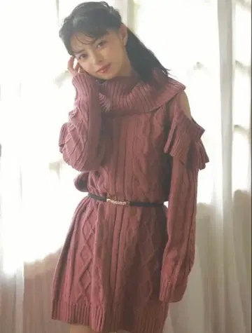 evelyn 오프숄더 니트 원피스