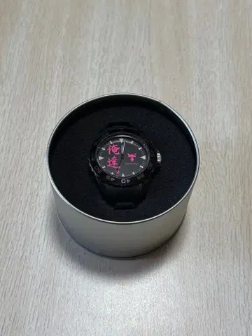 우리들. JACKALL 아날로그 손목시계 배터리 방전