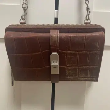 M.U.L 브라운 크로커다일 엠보싱 숄더백