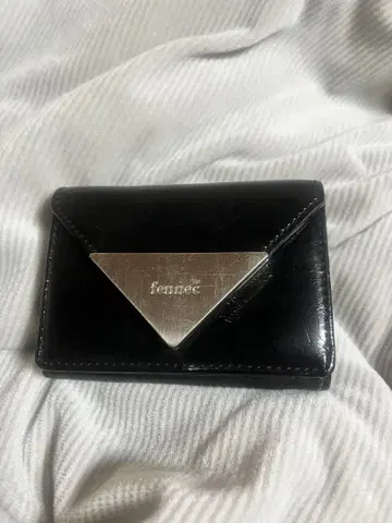 Fennec 지갑 블랙 3단 폴더형