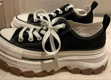 컨버스 통굽 스니커즈 23.5cm