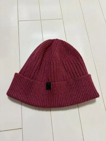 VICTRINOX 니트 모자