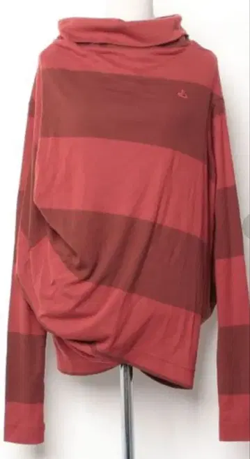 보더 무늬 긴팔 티셔츠