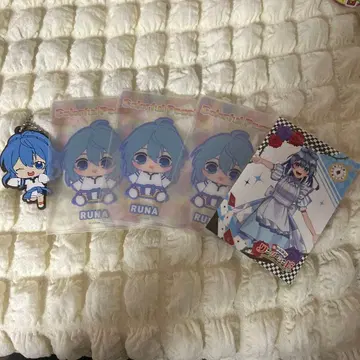 컬러풀 피치 루나 굿즈