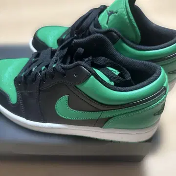 조던 그린/블랙 스니커즈 (1회 사용)