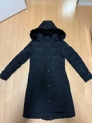LAUREN 후드 부착 블랙 다운 자켓 S 사이즈
