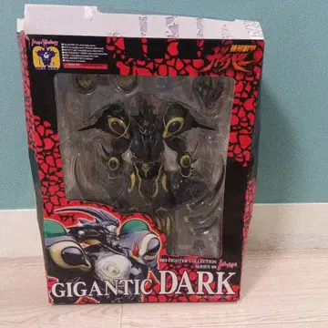 t398 GIGANTIC DARK 피규어