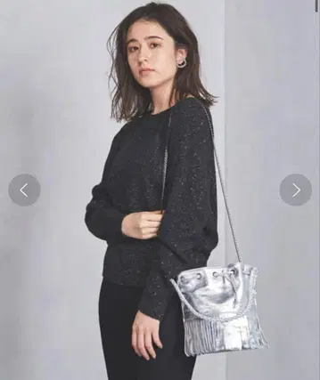 [ 새상품급 ] UNITED ARROWS 라메 보트넥 니트 여성용