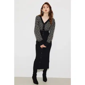 rienda R 모노그램 니트 원피스