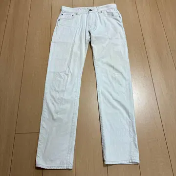 COMME CA COMMUNE 화이트 청바지