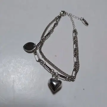 실버 하트형 참 팔찌