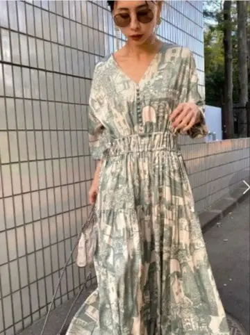 AMERI TOWN VOLUME GATHER DRESS 22000엔