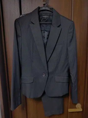 1회 착용 BUONA GIORNATA 핀스트라이프 수트 셋업 L 사이즈