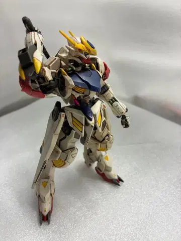 HG 건담 프라모델 발바토스 루프스