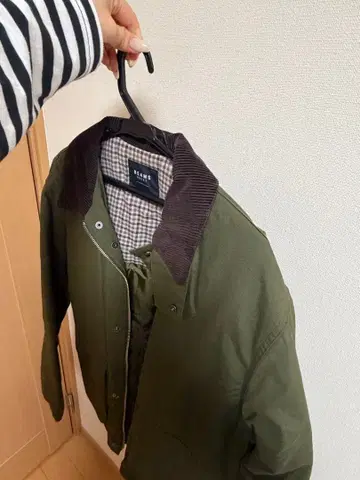 BEAMS HEART 올리브 그린 자켓