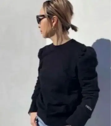 girlish 가리쉬 센트 세실리아 퍼프 슬리브 맨투맨 블랙