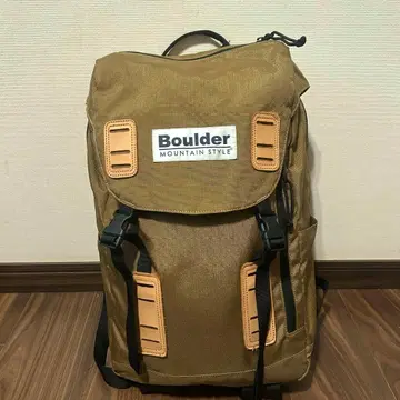 Boulder 마운틴 스타일 백팩 카키