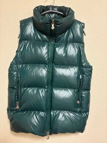 PYRENEX 다운 베스트 다크 그린