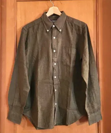 UNITED ARROWS 올리브 그린 버튼 다운 셔츠 긴팔 M 사이즈