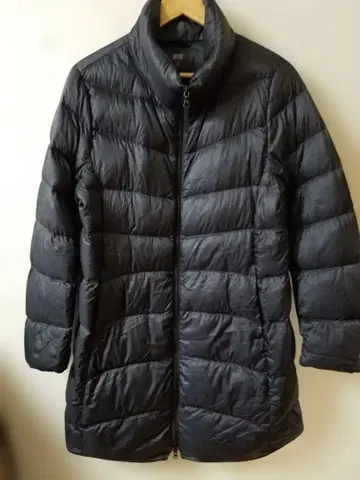 유니클로 여성용 빅 XL 다운 코트