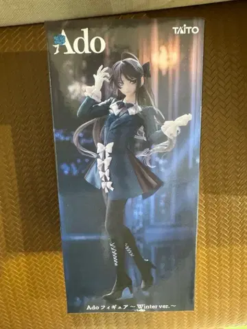 [ 새상품 미개봉 ] Ado 피규어 Winter ver.