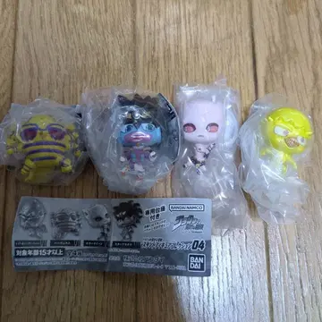 죠죠의 기묘한 모험 가챠 피규어 전 4종 세트