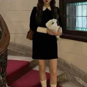 La Florence 카라 부착 미니 원피스 블랙