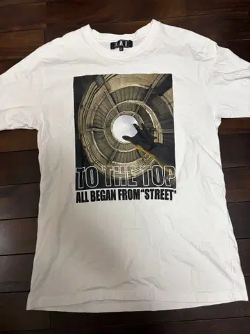 아사쿠라 카이 t셔츠 L 사이즈