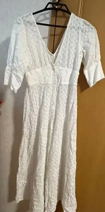 화이트 레이스 롱 원피스