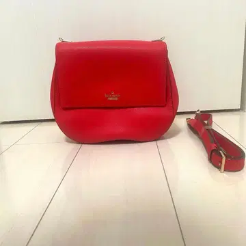 [새상품급] 케이트 스페이드 빨간색 숄더백