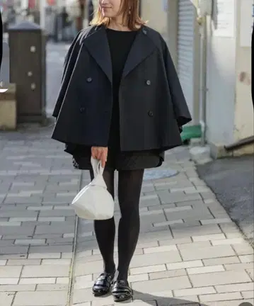 Liten 리텐 큐빅 트렌치코트 다크 네이비 [ 정품 ]