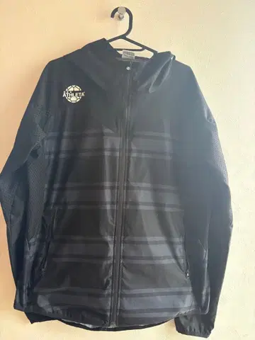 ATHLETA 나일론 자켓 블랙 O 사이즈