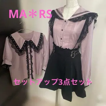 레이스 블라우스와 스커트 셋업 3종 세트