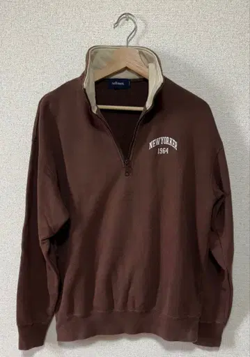 NEWYORKER 하프 지퍼 맨투맨 L 사이즈 브라운
